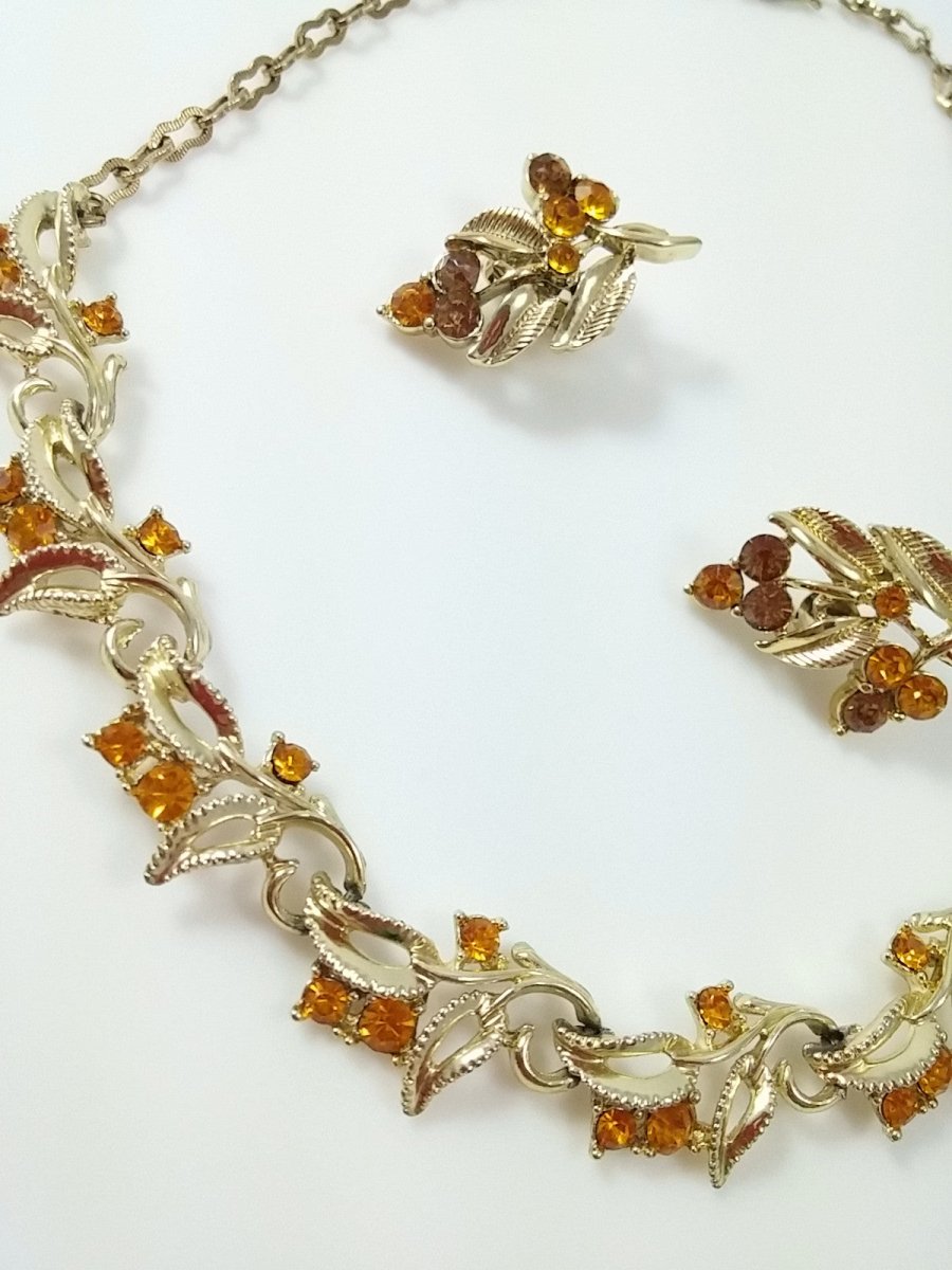 Vintage Coro Necklace and Earring - Dirty30 Vintage