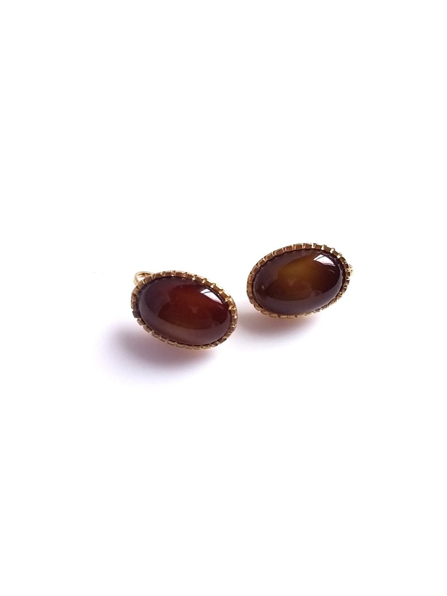 Vintage Earrings Oval Shaped Brown Center Stone - Dirty30 Vintage