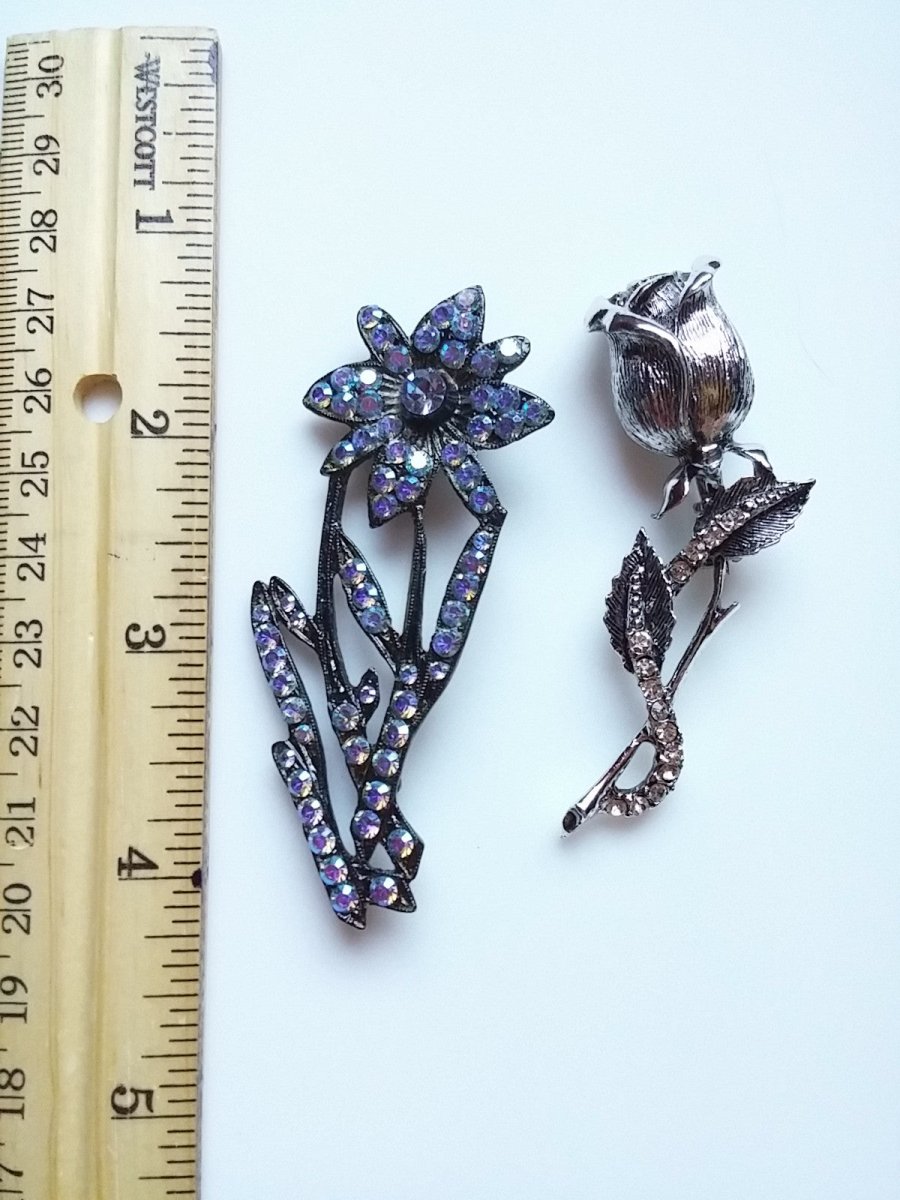 Vintage Floral Rose Bud Brooch Duo - Dirty30 Vintage