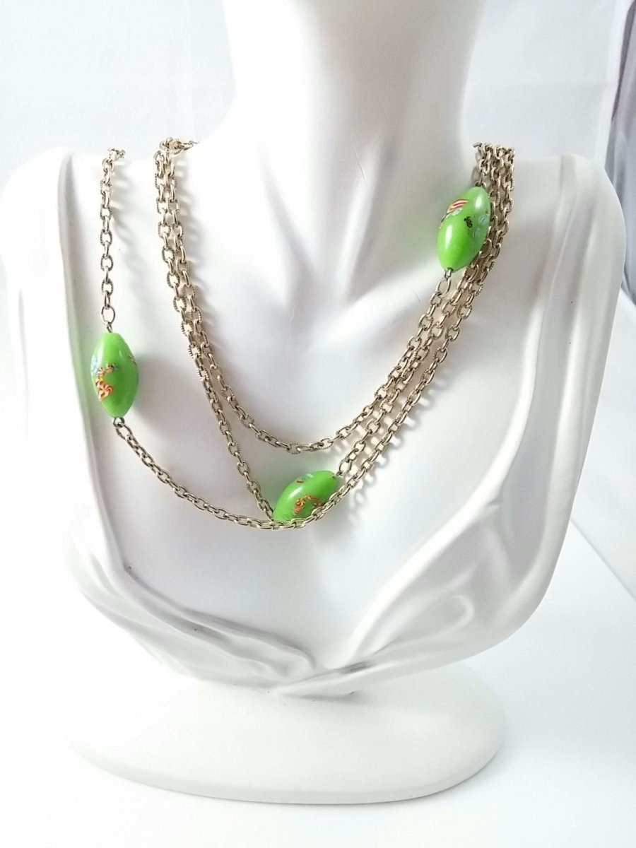 Vintage Green Glass Necklace - Dirty30 Vintage