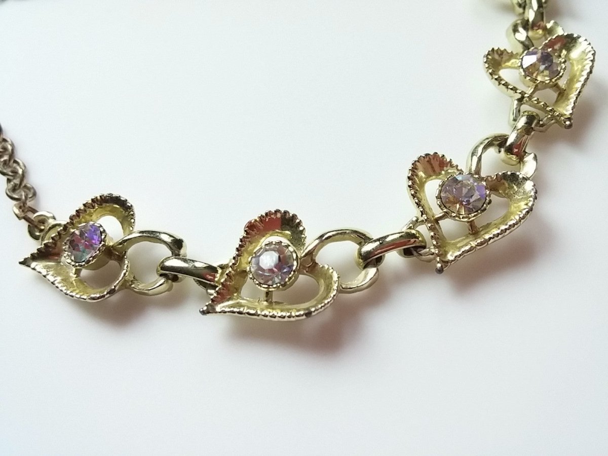 Vintage Heart Necklace w Aurora Borealis Rhinestone Accent Adjustable Chain - Dirty30 Vintage