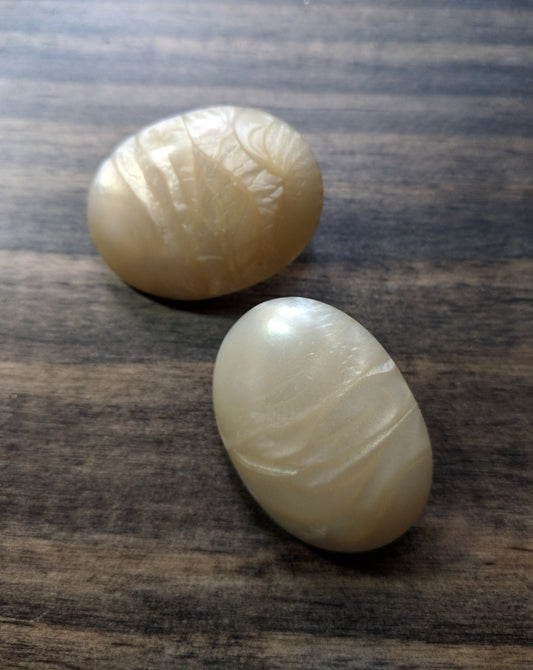 Vintage Les Bernard Earrings - Ivory Mother of Pearl Lucite Clip Back - Dirty30 Vintage