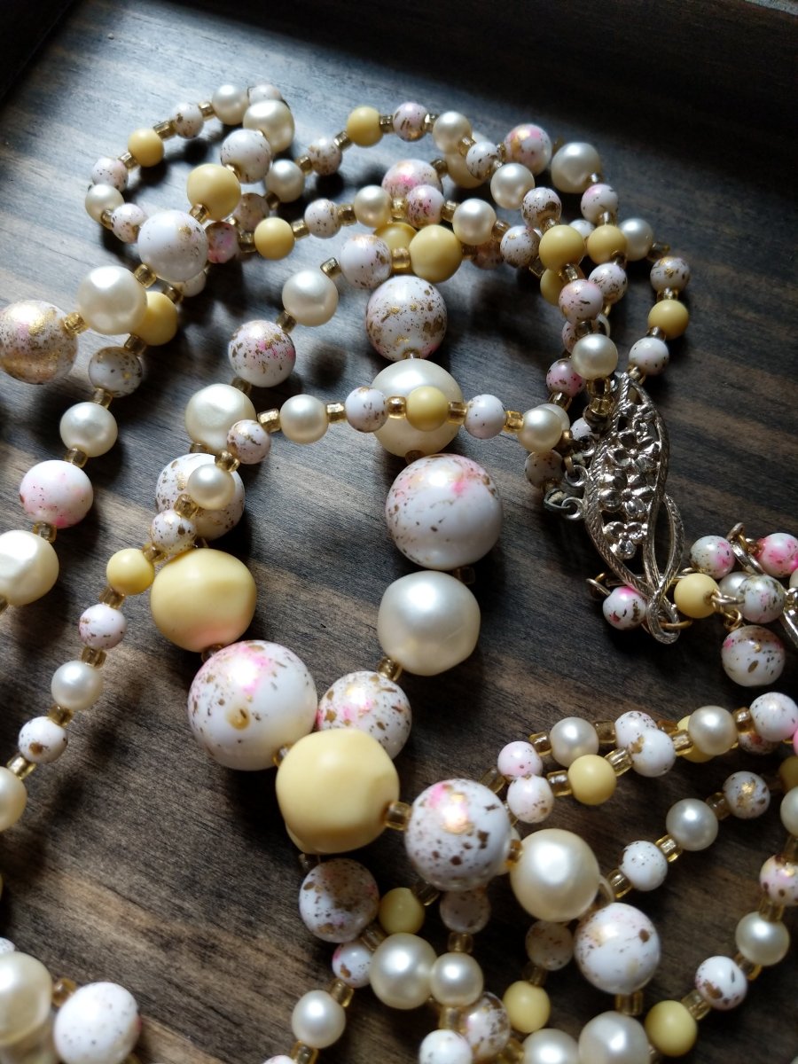 Vintage Necklace 5 Strand Shades of Yellow - Dirty30 Vintage