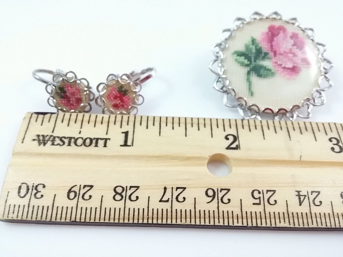 Vintage Needlepoint Tapestry Rose Flower Brooch Pin Pendant Clip Earrings Set - Dirty30 Vintage