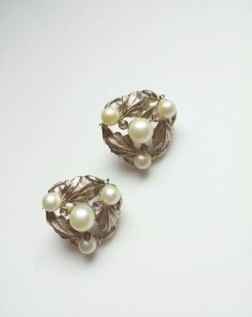 Vintage Silver & Pearl Earrings by Star 50s 60s Leaf Pattern - Dirty30 Vintage