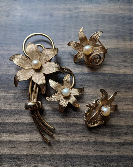 Vintage STAR Flower Set - Dirty30 Vintage